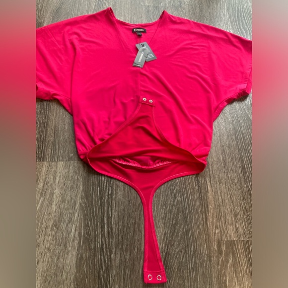 EXPRESS Bodysuit - Picture 4 of 8